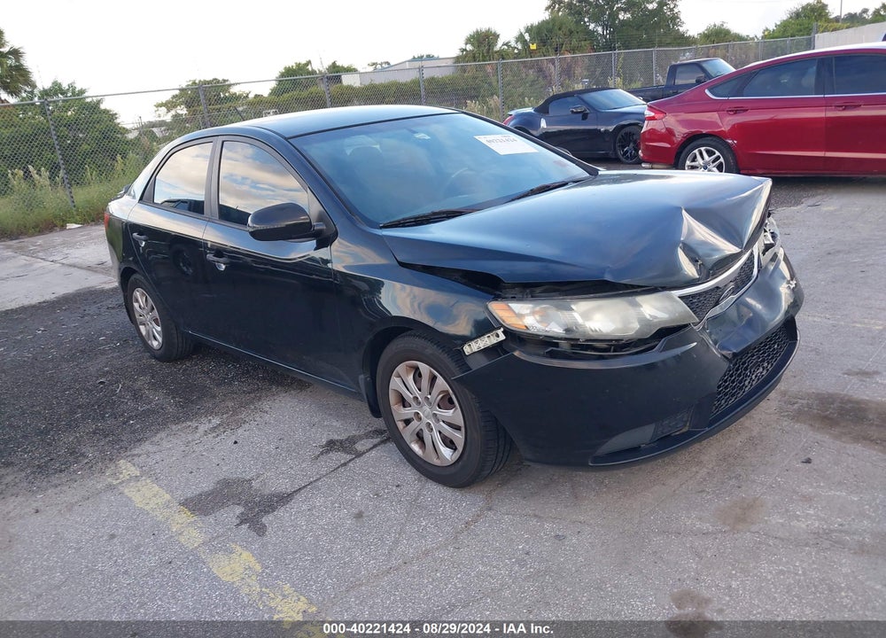 2011 KIA FORTE EX VIN: KNAFU4A21B5890291
