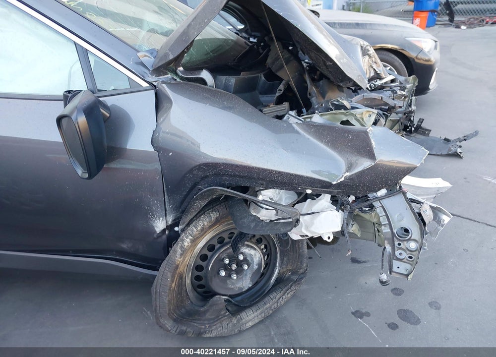 2024 TOYOTA RAV4 LE VIN: 2T3F1RFV7RW439025