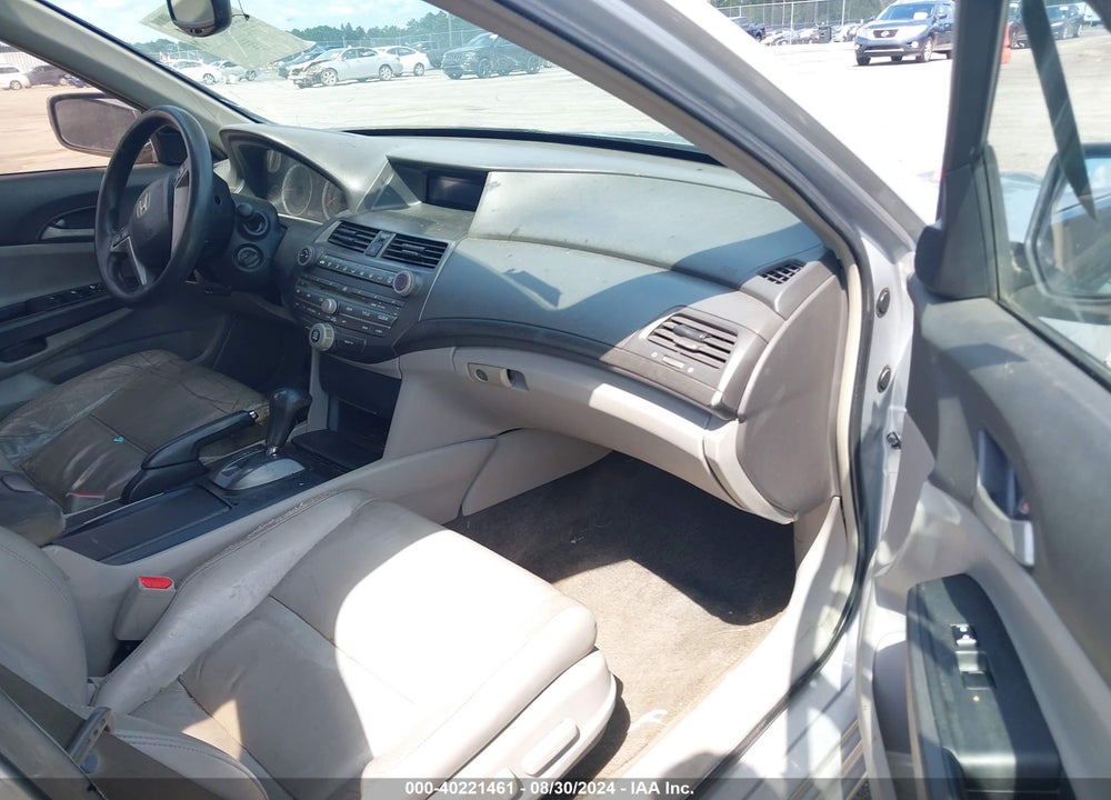 2009 HONDA ACCORD 2.4 LX VIN: 1HGCP263X9A089719