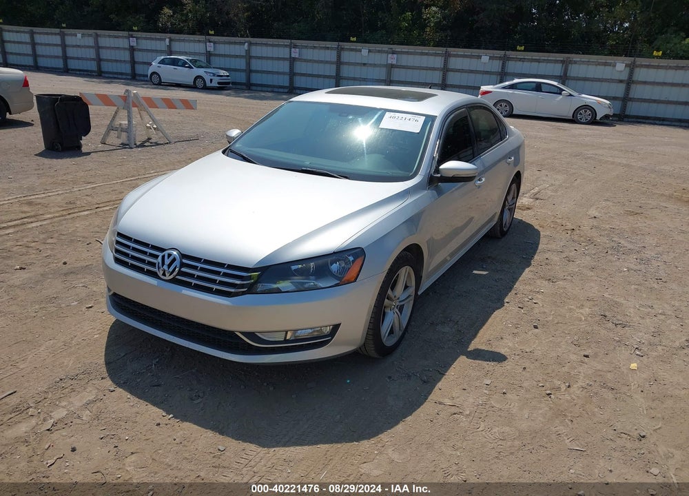 2013 VOLKSWAGEN PASSAT 3.6L V6 SE VIN: 1VWBM7A37DC066772
