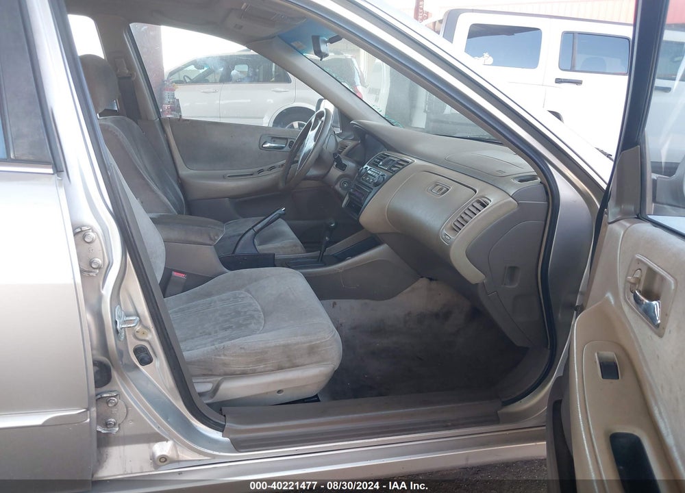 1999 HONDA ACCORD EX VIN: JHMCG5653XC025023