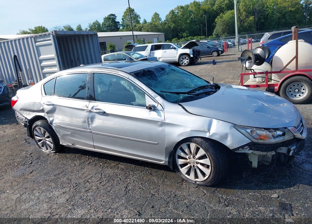 2013 HONDA ACCORD TOURING VIN: 1HGCR3F92DA026045