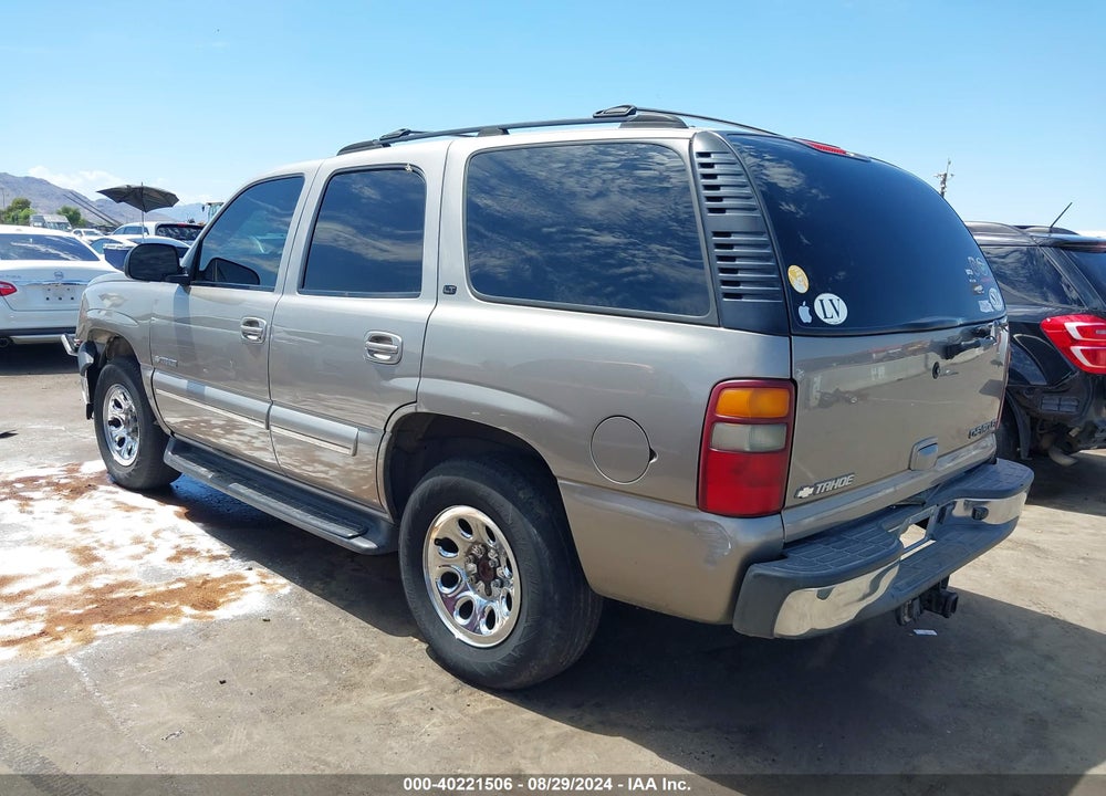 2002 CHEVROLET TAHOE LT VIN: 1GNEK13T72J239738