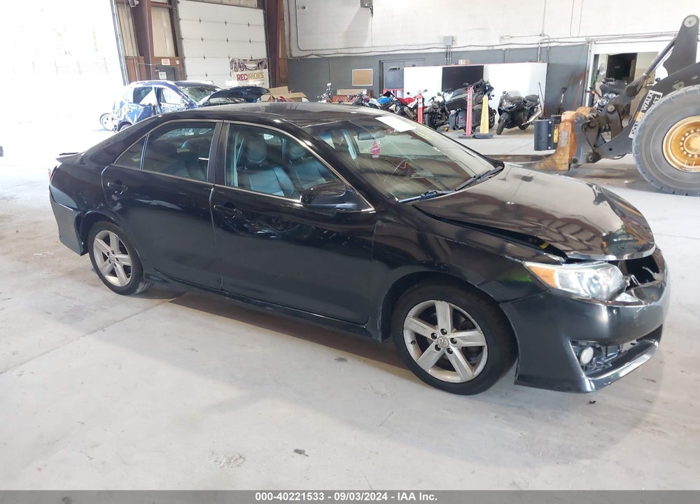 2013 TOYOTA CAMRY SE VIN: 4T1BF1FK9DU216879
