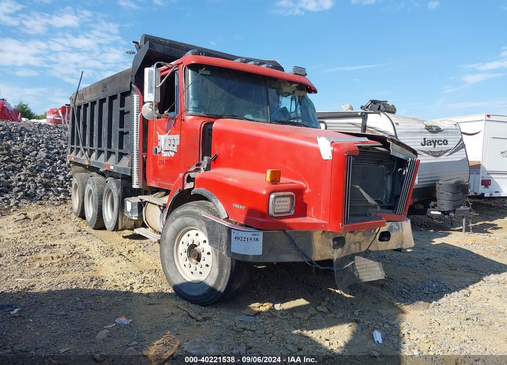 1996 VOLVO CONVENTIONAL WG VIN: 4V5JCBJF3TR852224