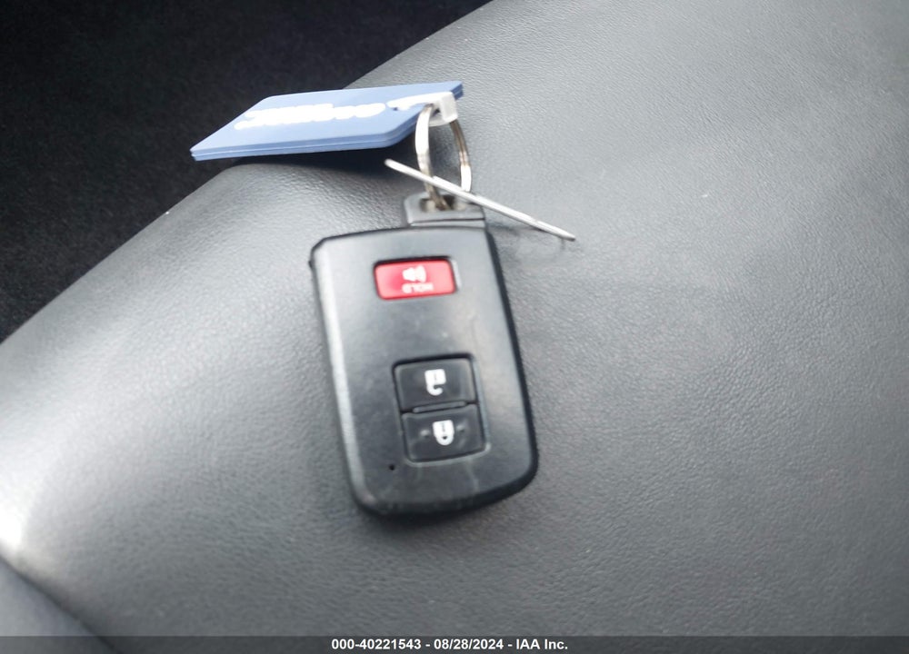 2017 TOYOTA PRIUS V FOUR VIN: JTDZN3EU2HJ063807