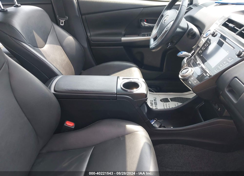 2017 TOYOTA PRIUS V FOUR VIN: JTDZN3EU2HJ063807