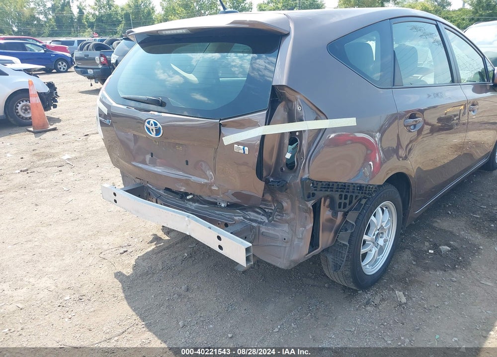 2017 TOYOTA PRIUS V FOUR VIN: JTDZN3EU2HJ063807