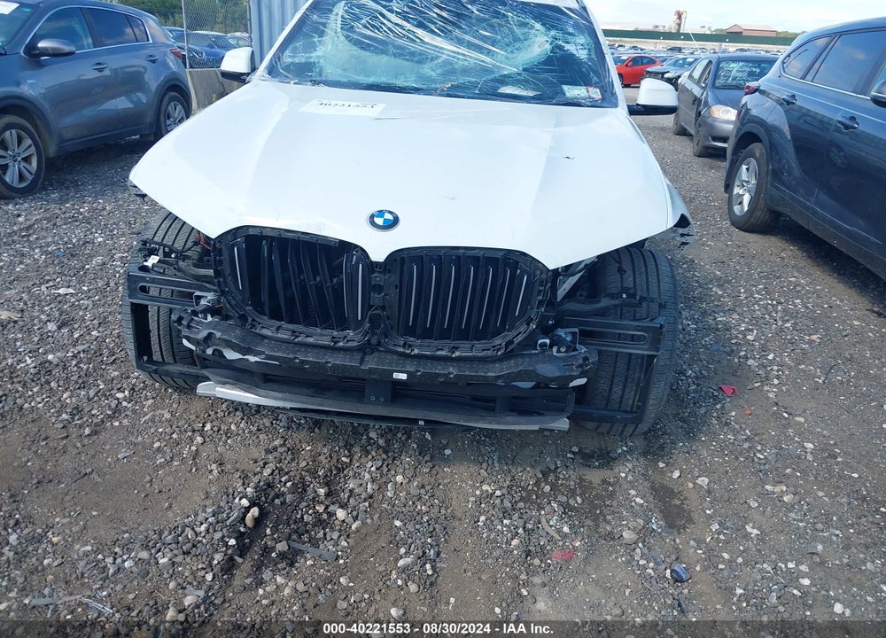 2021 BMW X5 XDRIVE40I VIN: 5UXCR6C03M9E22784