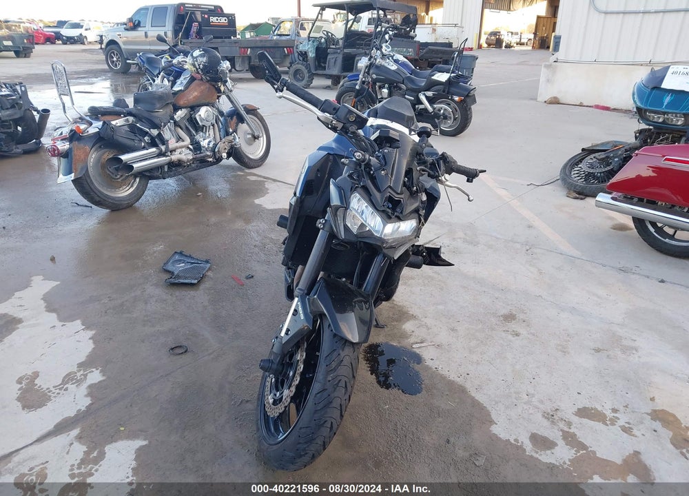 2022 KAWASAKI ZR900 VIN: JKAZR2F16NA041091