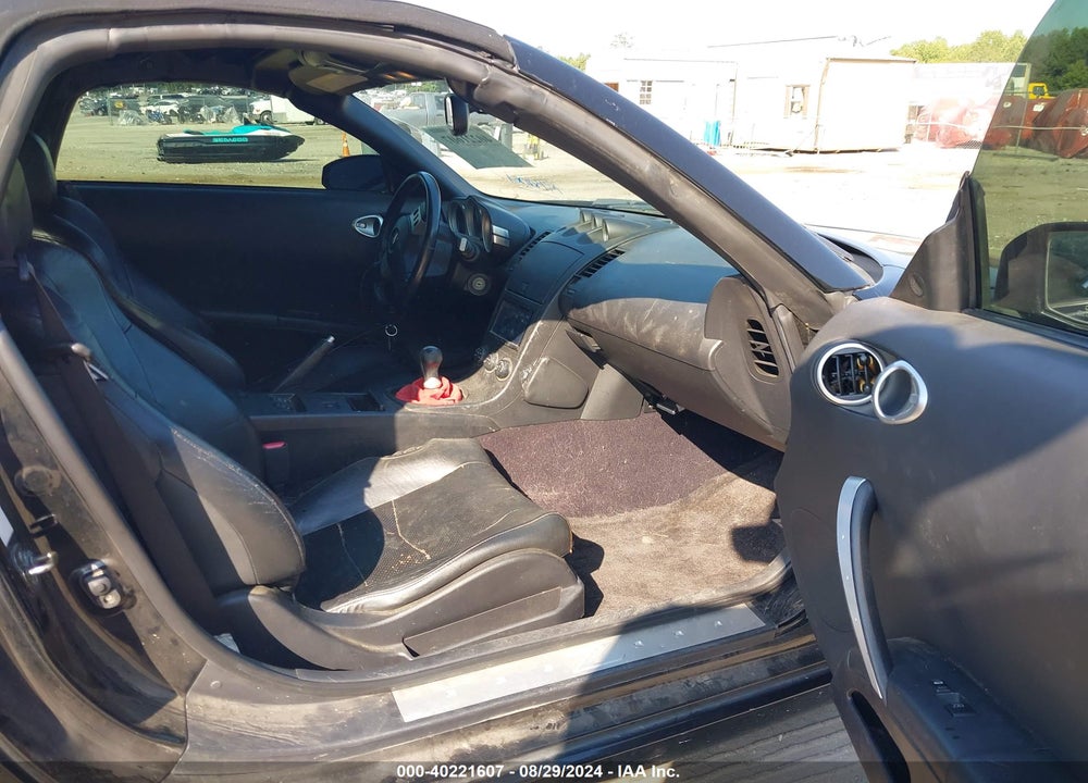 2005 NISSAN 350Z GRAND TOURING VIN: JN1AZ36AX5M755607