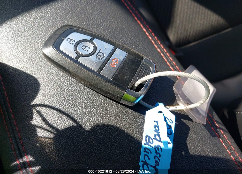 2024 FORD ESCAPE ST LINE VIN: 1FMCU0MN8RUA58463