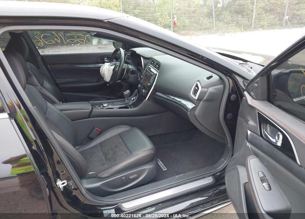 2020 NISSAN MAXIMA SR XTRONIC CVT VIN: 1N4AA6EV8LC381341