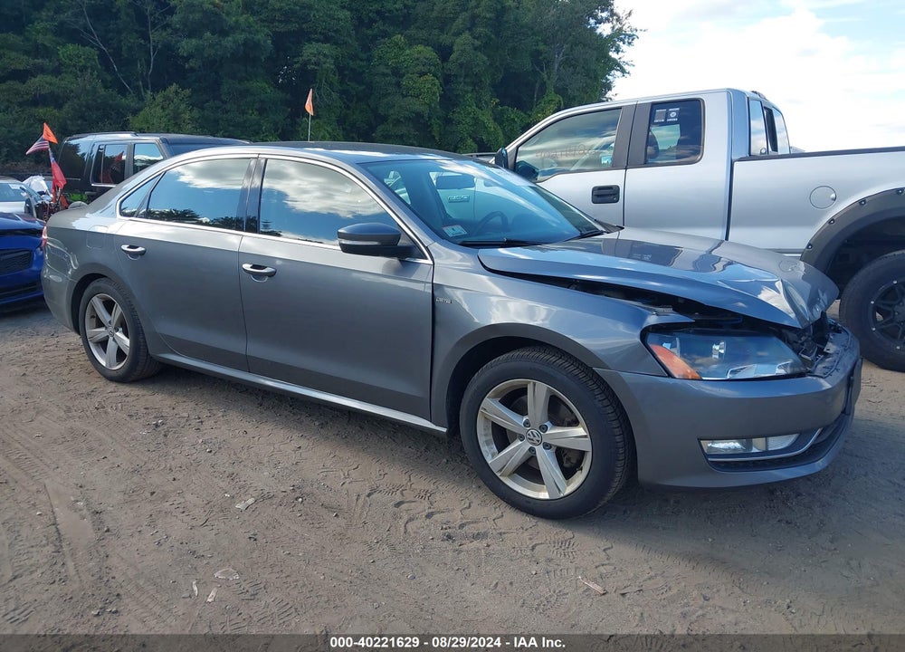 2015 VOLKSWAGEN PASSAT 1.8T LIMITED EDITION VIN: 1VWAT7A32FC122277