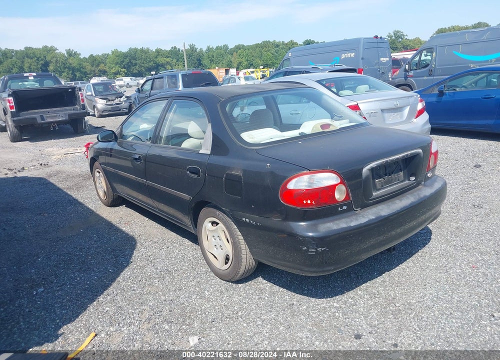 2001 KIA SEPHIA LS VIN: KNAFB121215057494