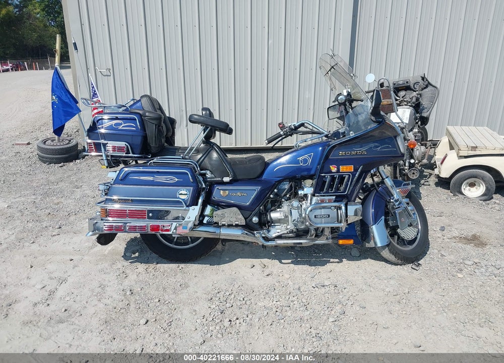 1986 HONDA GL1200 A VIN: 1HFSC142XGA219060