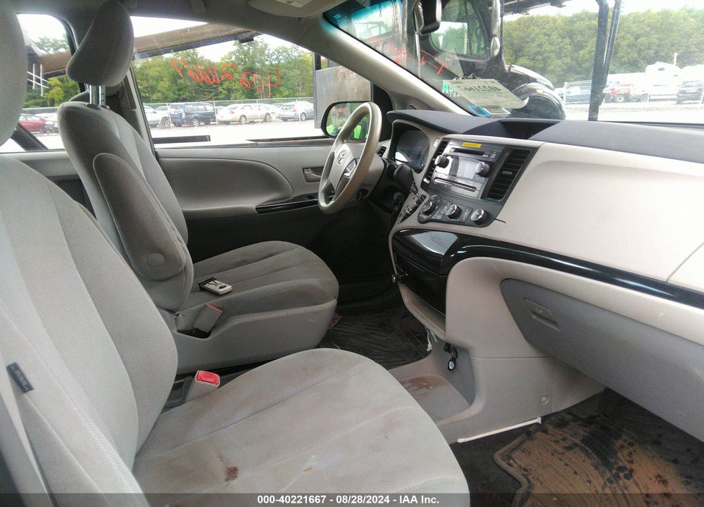 2014 TOYOTA SIENNA L V6 7 PASSENGER VIN: 5TDZK3DC9ES490563