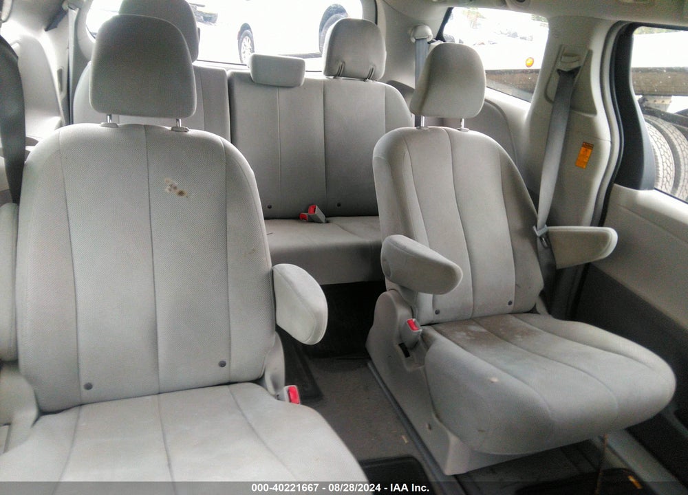 2014 TOYOTA SIENNA L V6 7 PASSENGER VIN: 5TDZK3DC9ES490563