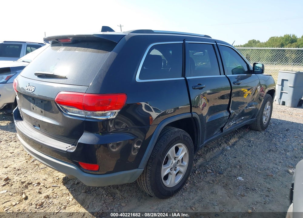 2015 JEEP GRAND CHEROKEE LAREDO VIN: 1C4RJFAG4FC822617
