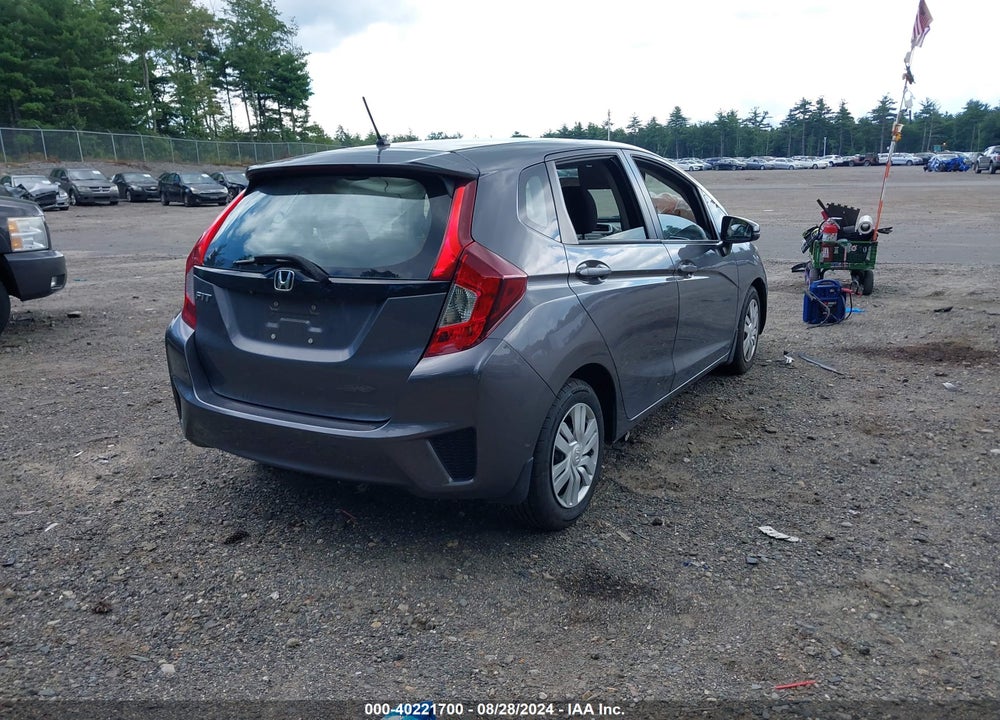 2016 HONDA FIT LX VIN: JHMGK5H52GX032633