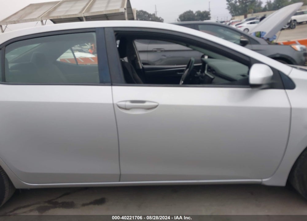 2017 TOYOTA COROLLA LE VIN: 5YFBURHE4HP598175