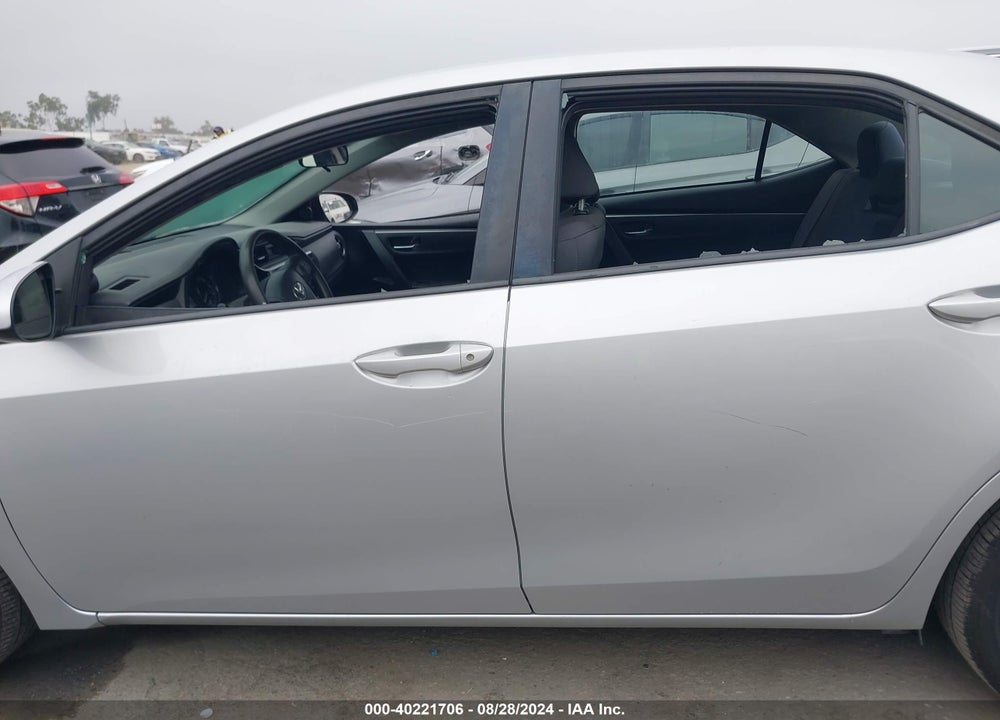 2017 TOYOTA COROLLA LE VIN: 5YFBURHE4HP598175