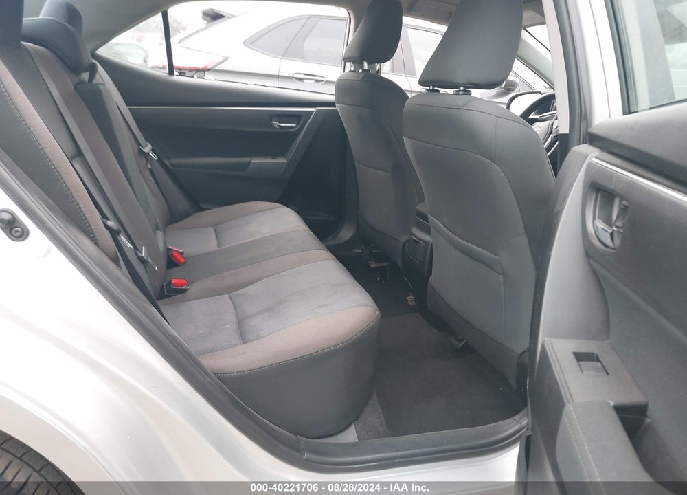 2017 TOYOTA COROLLA LE VIN: 5YFBURHE4HP598175