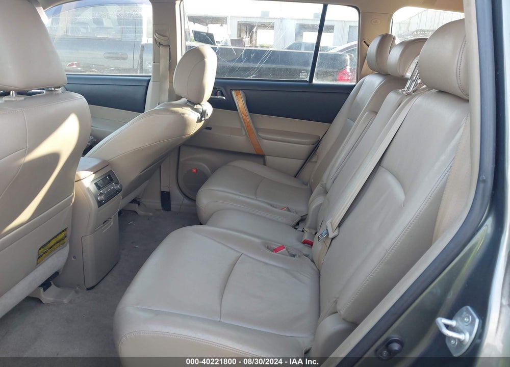 2008 TOYOTA HIGHLANDER HYBRID LIMITED VIN: JTEEW44A982007748