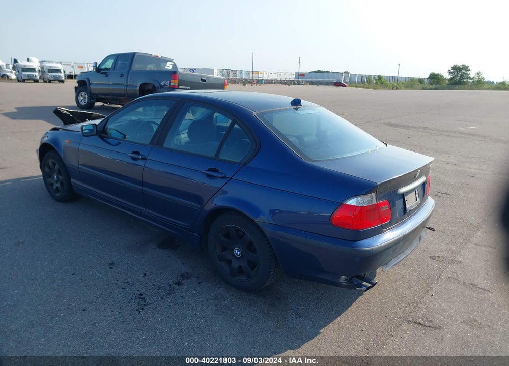 2004 BMW 325XI VIN: WBAEU33474PF61741