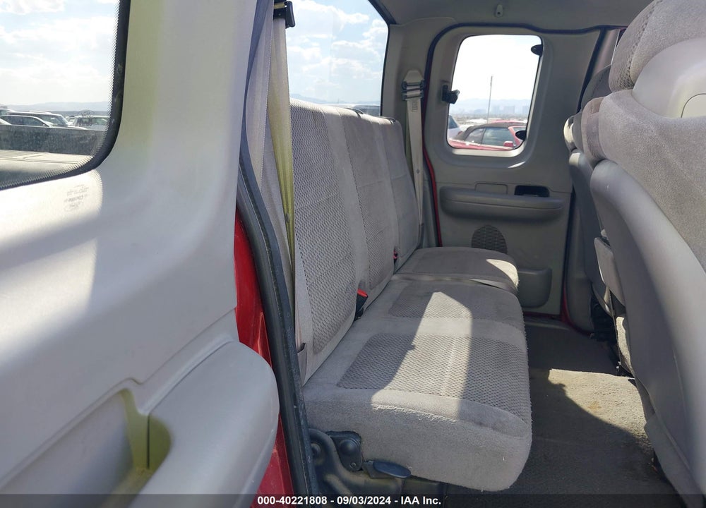 2002 FORD F-150 XL/XLT VIN: 1FTRX17202NA81183