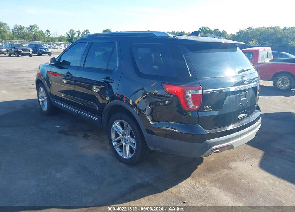 2016 FORD EXPLORER XLT VIN: 1FM5K8D82GGA06703