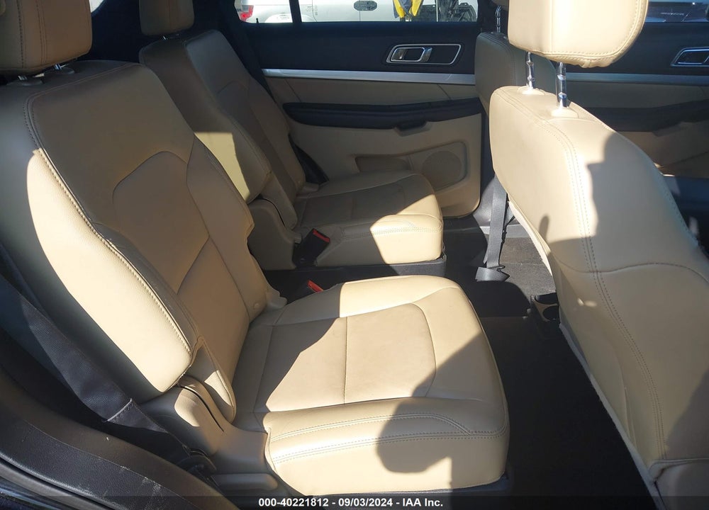 2016 FORD EXPLORER XLT VIN: 1FM5K8D82GGA06703
