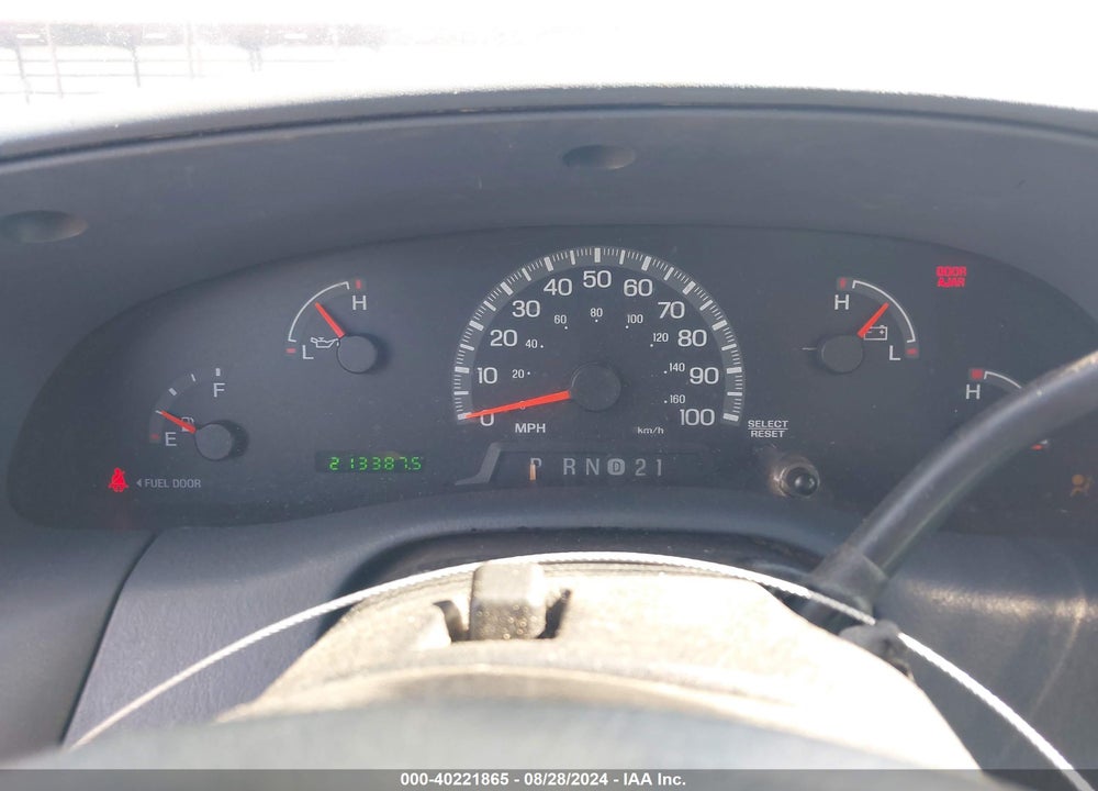 2000 FORD F-150 WORK SERIES/XL/XLT VIN: 1FTZF1727YNB73130