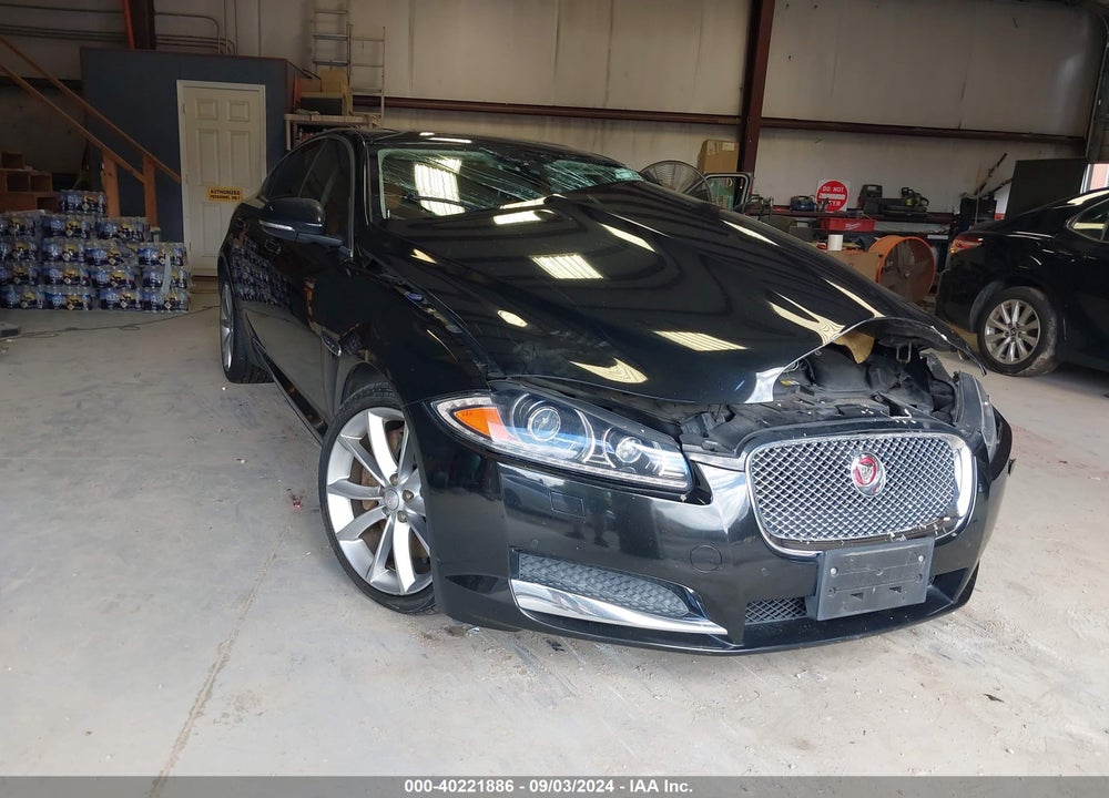 2015 JAGUAR XF 3.0 PORTFOLIO/3.0 SPORT VIN: SAJWJ0FF4F8U68022