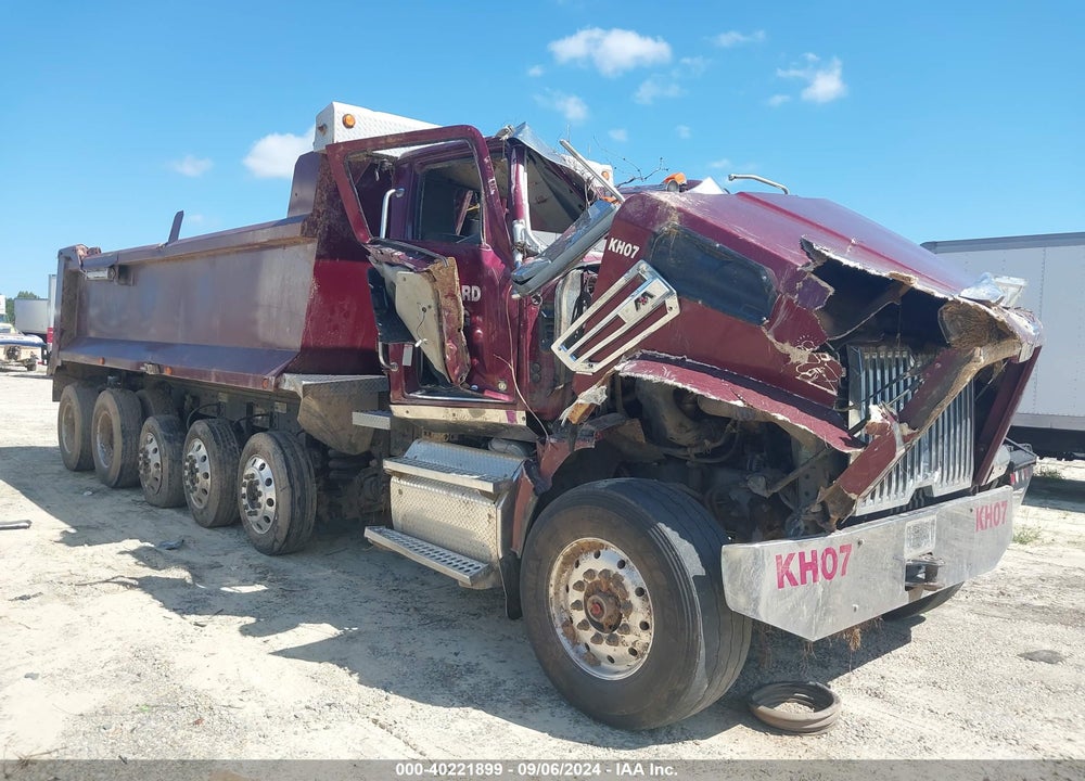 2018 WESTERN STAR 4700 SET FORWARD AXLE VIN: 5KKWAVDV9JLJL7835