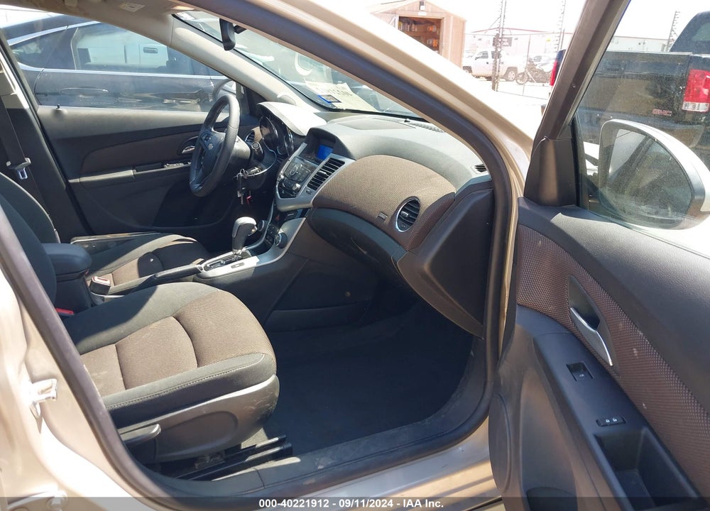 2016 CHEVROLET CRUZE LIMITED 1LT AUTO VIN: 1G1PE5SB7G7113238