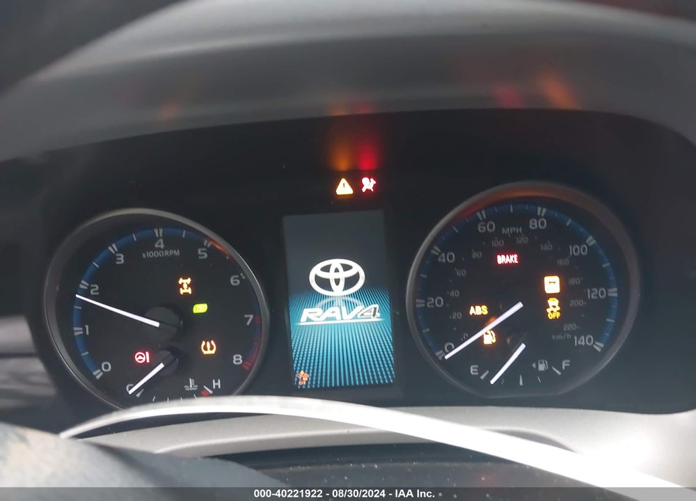 2017 TOYOTA RAV4 LE VIN: 2T3BFREV1HW587980