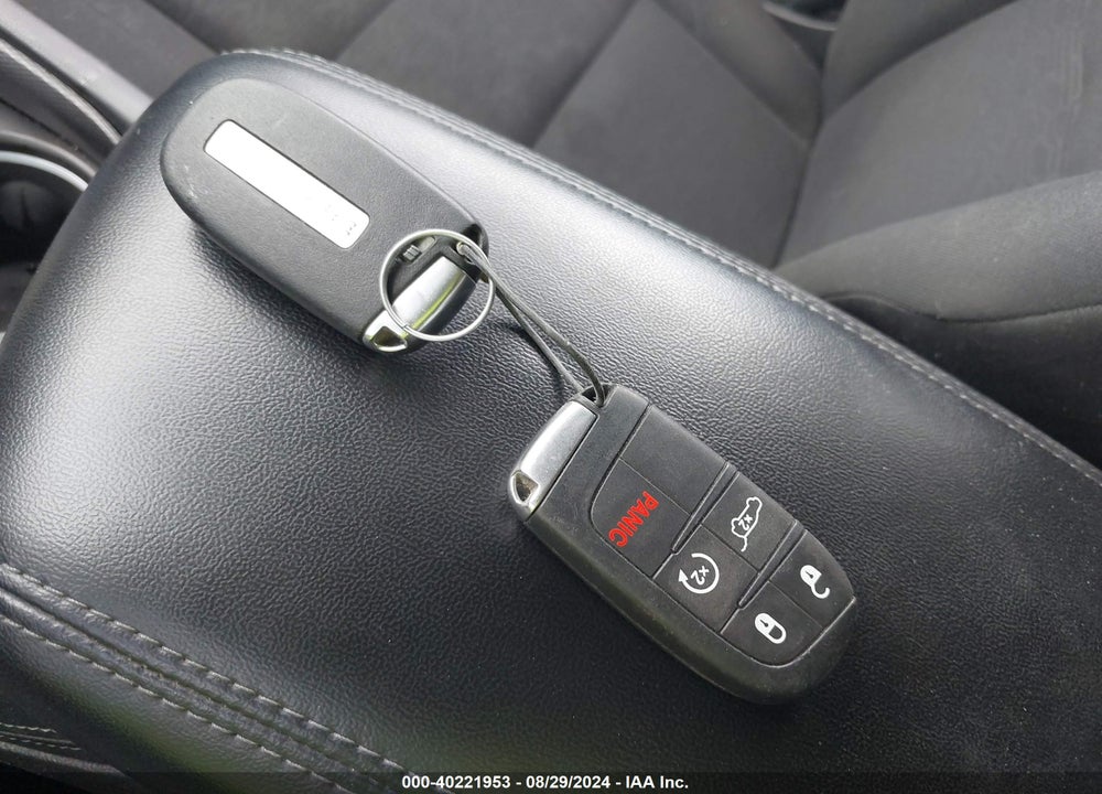 2022 DODGE DURANGO GT AWD VIN: 1C4RDJDG6NC220449