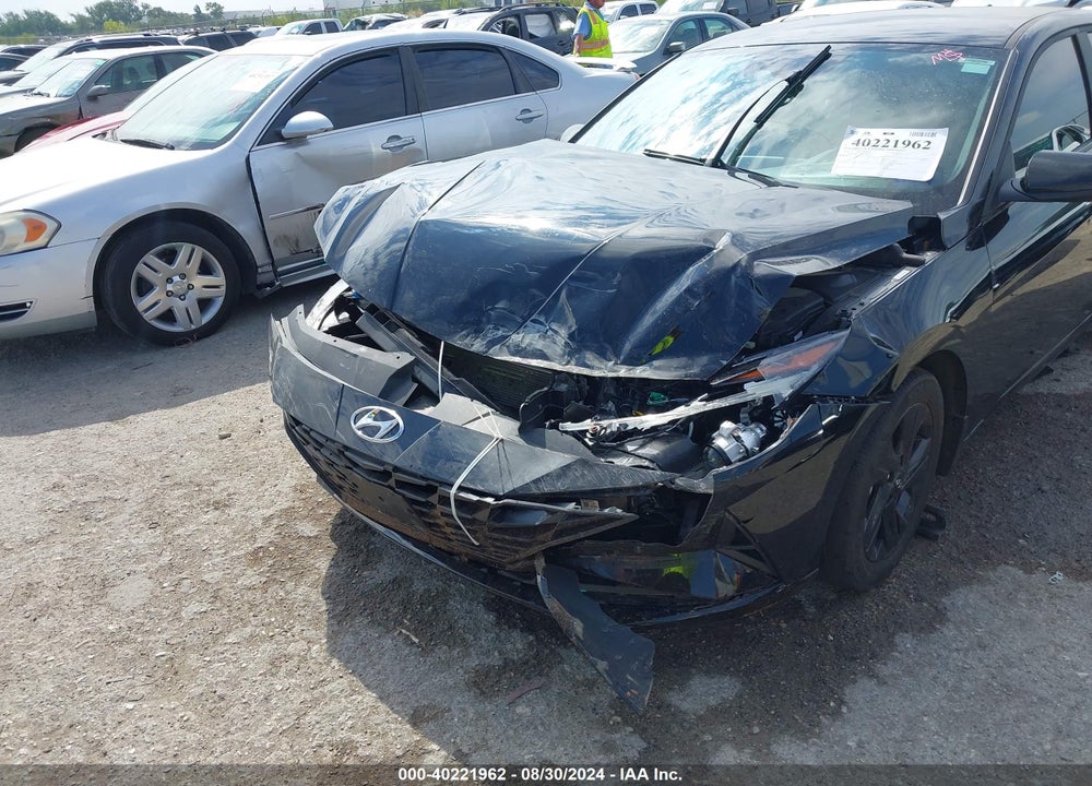2023 HYUNDAI ELANTRA SEL VIN: KMHLM4AG2PU438022