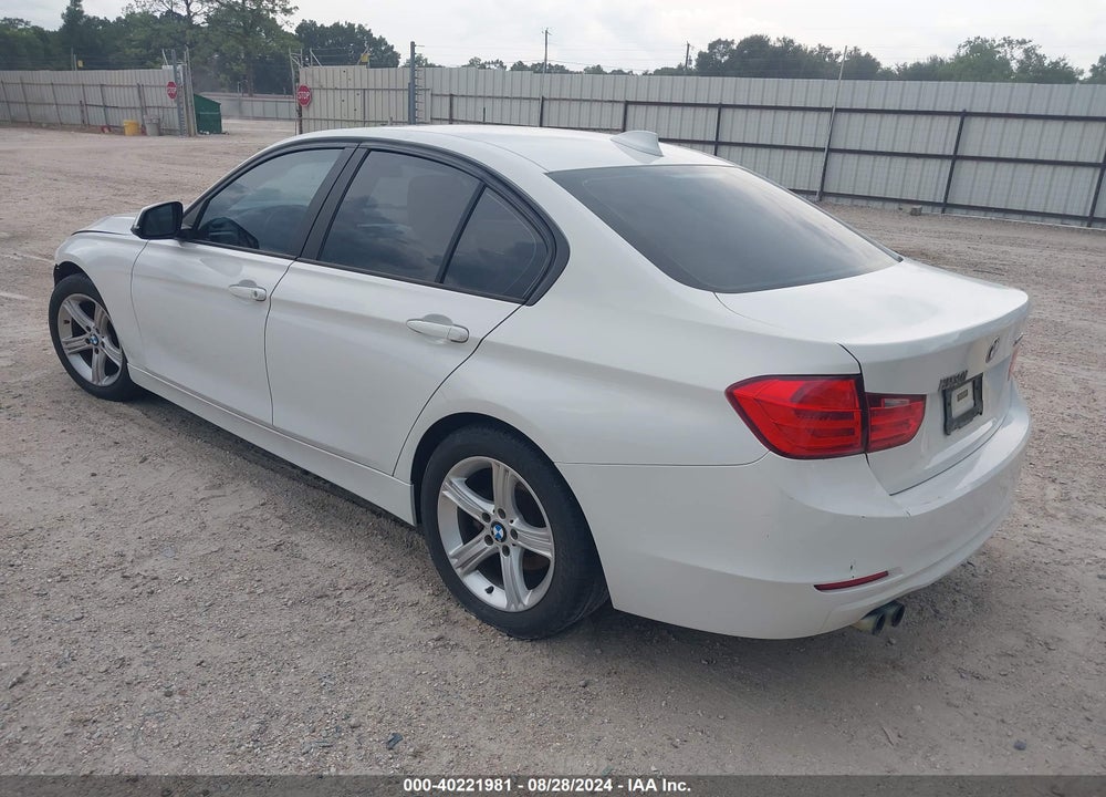 2013 BMW 328I VIN: WBA3A5C51DJ462482