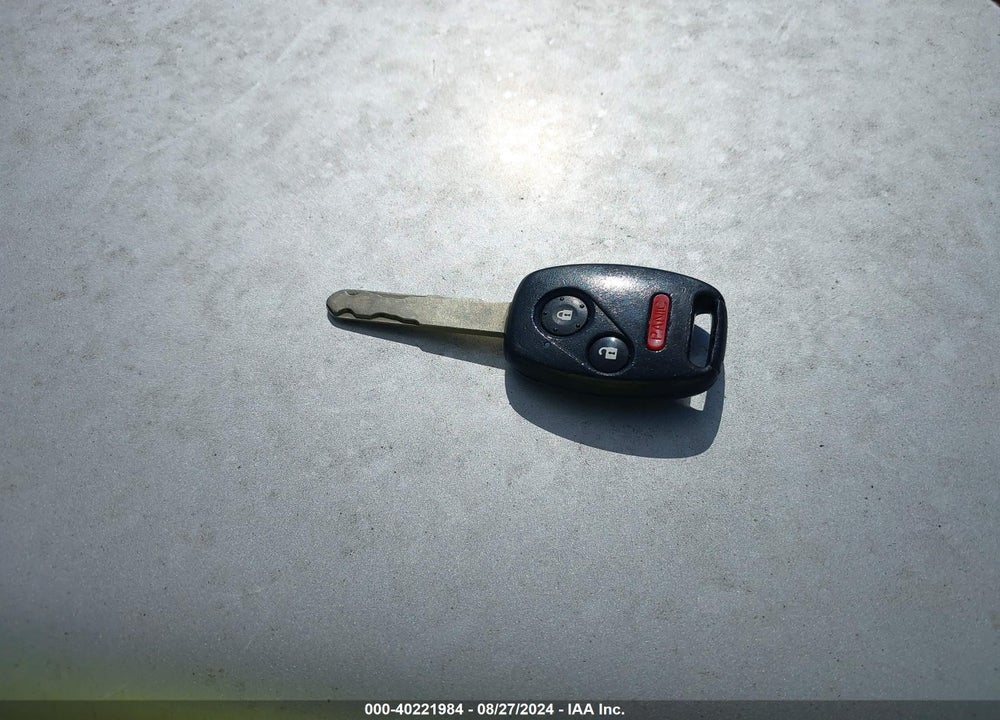 2008 HONDA PILOT SE VIN: 5FNYF28398B016755
