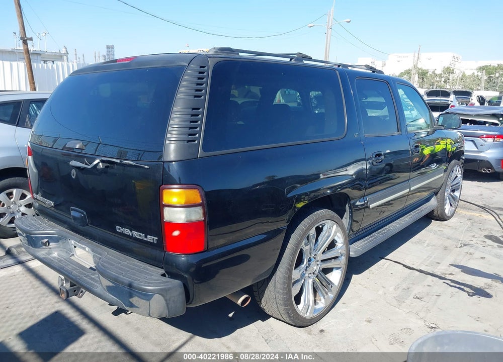 2005 CHEVROLET SUBURBAN 1500 LT VIN: 3GNEC16Z55G284440