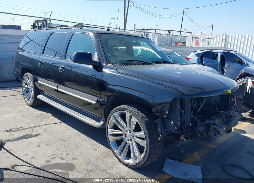 2005 CHEVROLET SUBURBAN 1500 LT VIN: 3GNEC16Z55G284440