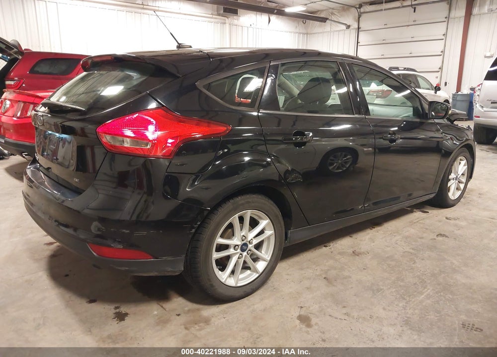 2016 FORD FOCUS SE VIN: 1FADP3K23GL254152