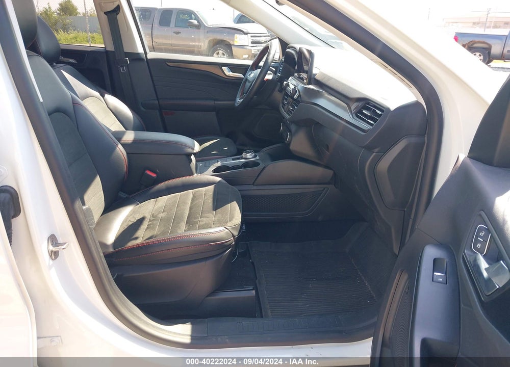2022 FORD ESCAPE SEL VIN: 1FMCU9H98NUB63368