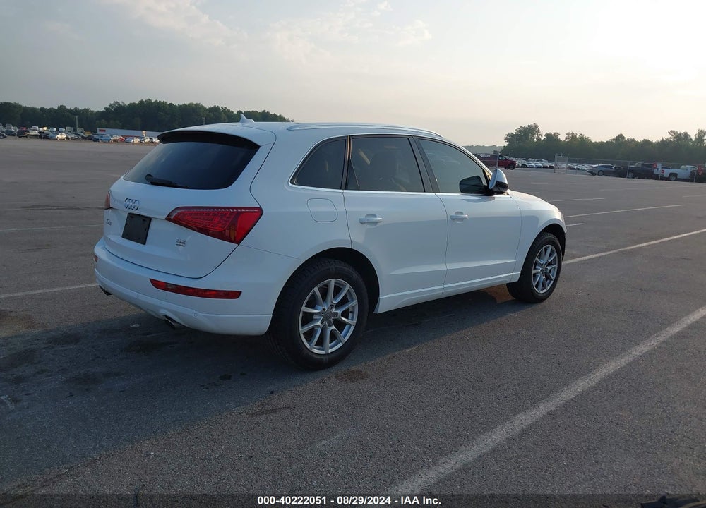 2009 AUDI Q5 3.2 PREMIUM VIN: WA1KK78R29A021173
