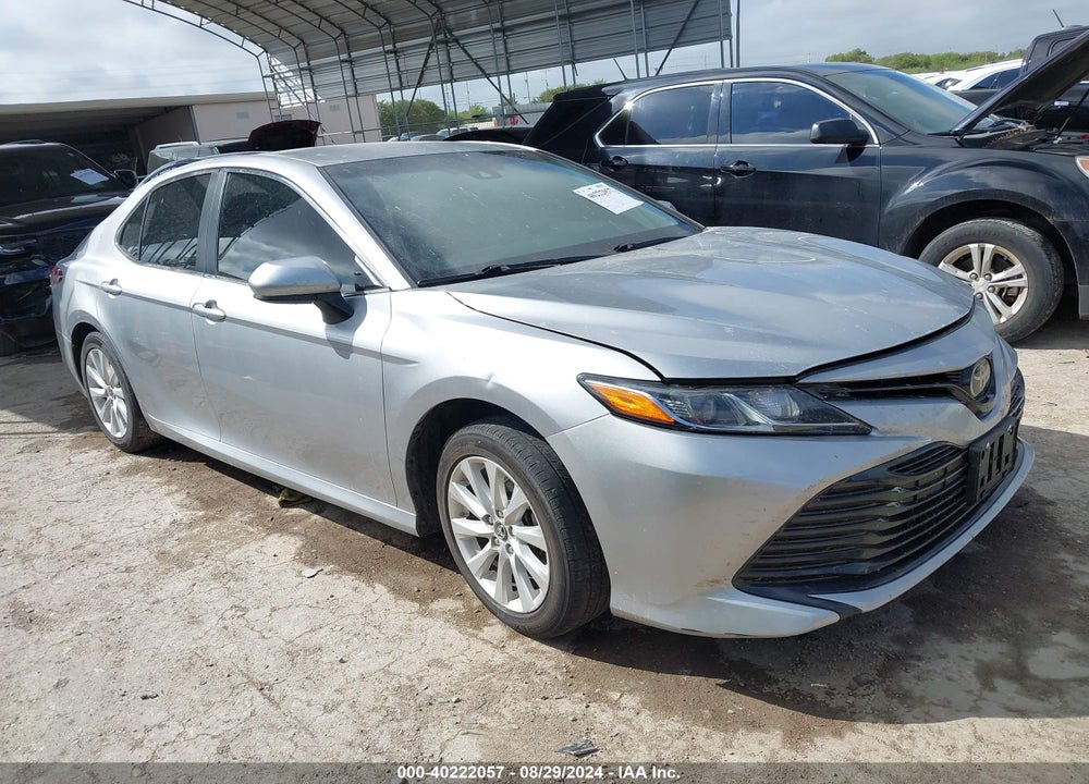 2018 TOYOTA CAMRY LE VIN: 4T1B11HK9JU076419