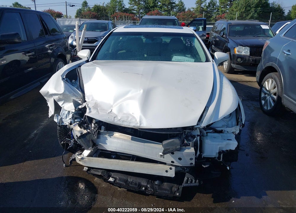 2016 LEXUS LS 460 VIN: JTHBL5EF7G5141475