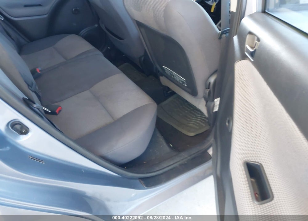 2006 TOYOTA MATRIX/XR VIN: 2T1KR32E16C621982