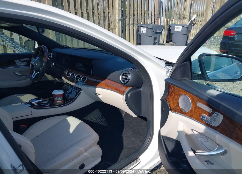 2019 MERCEDES-BENZ E 300 4MATIC VIN: WDDZF4KBXKA570005